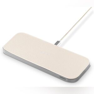 Courant Catch:2 Wireless Charger